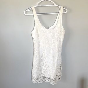 White lace Abercrombie and Fitch dress